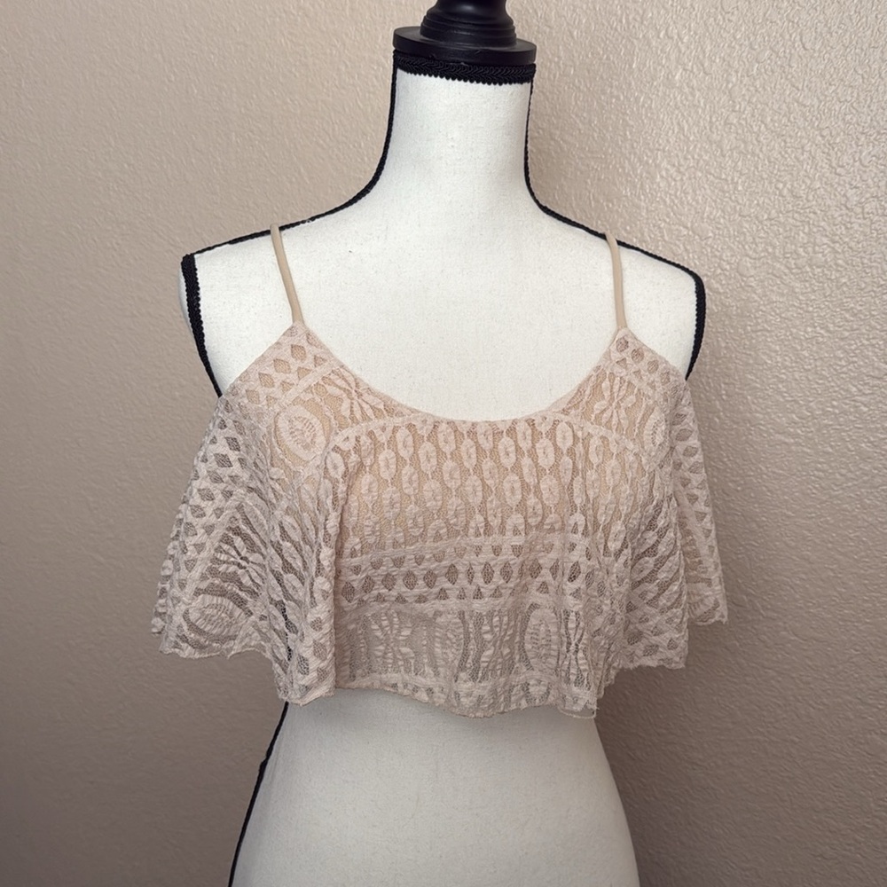 Elegant Lace Beige Crop Top
